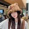 Chapéu de Pescador de Pelúcia com Estampa de Leopardo, Orelhas Fofas, Chapéu Bucket Quente, Chapéu da Moda Essencial para o Dia a Dia, Novo Outono/Inverno 2025