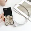 Estilo Británico Flor Pequeña Adecuado para Funda de Teléfono Móvil Samsung Zflip6 para Proteger Lujoso Creativo Flip7 de Moda Elegante Estilo Caliente