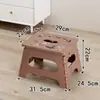 Banqueta Dobrável de Plástico Espesso Portátil Criativa Baixa para Exterior Mazar Pequeno Banco Doméstico Banqueta Portátil de Desenho Animado Infantil