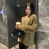 2024 Novo estilo coreano moda suave peludo imitação de vison veludo gola V suéter feminino outono e inverno combina com tudo solto peça externa