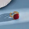 Anel Europeu e Americano Transfronteiriço em Formato de Coração Quadrado com Pedra Olho de Gato Cruzado Anel Simples Fashion para Dedo Indicador Toque de Luxo Leve Joia para Mãos