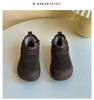 Botas Curtas com Forro de Lã Inverno Espessadas Anti-Impacto Botas de Algodão Quentes para Meninas Versão Coreana 2025 Botas de Neve de Couro Macio para Crianças Lado dos Meninos