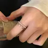 Nuevo Anillo de Perla Plateada Rota de Diseño de Nicho Simple Anillo Ajustable Versátil de Moda para Mujer Venta al por Mayor