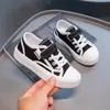Zapatos de Lona para Niños Zapatos de Niña 2023 Primavera y Otoño Nuevos Zapatos de Tabla de Caña Alta de Niño Zapatos de Tela para Bebé Modernos
