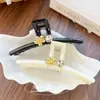 Pinza Agarradera para Cabello Elegante de Gama Alta Incrustada con Diamantes, Pinza Peineta Pequeña Estilo Fragante en la Parte Posterior de la Cabeza, Pinza Tiburón Agarradera para Cabello, Accesorios para el Cabello, Venta al por Mayor de Tocados