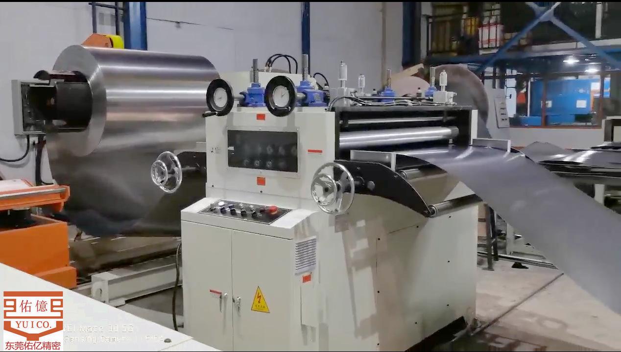 高速网孔送料机整平机开卷机生产线 (2)