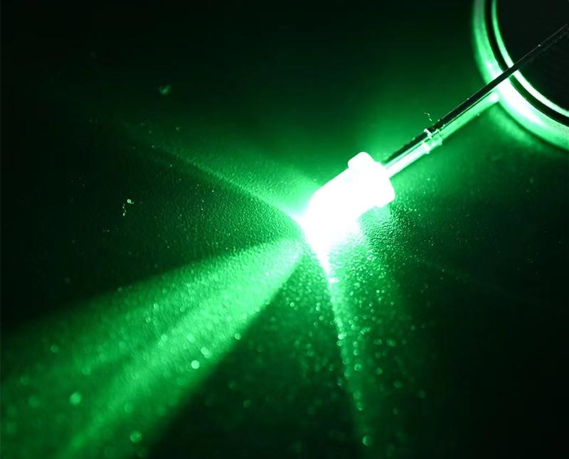 浙江3mm圆头无色透明绿色发光二极管f3灯珠超高亮款翠绿光led指示灯珠生产厂家