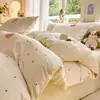 Juego de ropa de cama de algodón estilo Ins de cuatro piezas juego de tres piezas de algodón fresco para dormitorio de estudiante sábana funda de edredón