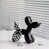 Artesanía Transfronteriza de Resina Seleccionada Cuidadosamente Perro Globo Decoración del Hogar Tablero de Ajedrez Blanco y Negro Adorno Decorativo