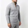 Nueva colección Otoño/Invierno 2026: Suéter cárdigan casual de cuello alto medio para hombre, una prenda de punto versátil y de corte ajustado para hombres jóvenes