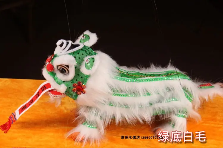 绿底白毛.jpg