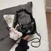 Bolsa Pequena Plissada com Laço Estilo Novo Primavera 2026 Bolsa de Mão Feminina Retrô Bolsa Nuvem Bolsa Transversal com Corrente Bolsa de Trabalho