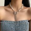 Novo Colar Feminino Chinês com Borboleta Vazada, Franja e Pérolas, Design de Nicho Retro Elegante, Corrente para Clavícula de Alta Qualidade
