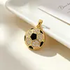 Cobre con Oro Real Dorado Fútbol de Diamantes Completos Moda Transfronteriza Joyería DIY con Circonita de Cobre Microincrustada, Popular y Versátil