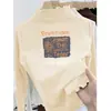 Camiseta Tendência Outono e Inverno em Veludo Alemão de Manga Longa com Bordas Franzidas para Bebês Meninas, Blusa Interna Fashion, Camiseta Básica Casual para Meninas