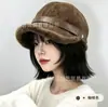 Sombrero Cubo de Felpa de Gamuza Nuevo para Otoño e Invierno para Mujer Cálido Engrosado Adelgazante Facial Versátil para Cabeza Grande Sombrero de Pico Adelantado