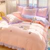 Juego de Cuatro Piezas Bordado de Dibujos Animados en Algodón Lavado Estilo Princesa Juego de Cama de Tres Piezas de Imitación de Algodón Juego de Cuatro Piezas Estilo Princesa