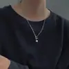 Diseño de Nicho de Gama Alta Cadena para Clavícula de Acero Titanio Collar Geométrico Estilo Caliente Otoño e Invierno No se Desvanece Versátil Lujo Accesible Borlas