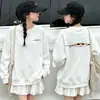 Roupa Infantil Meninas Outono Inverno Plus Veludo Novo Estilo Gatinho Espiando Tendência Cool Roupa Infantil Esportiva Versátil Moletom Crianças Médias e Grandes Top Tendência