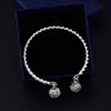 Tiktok Kuaishou en vivo Pulsera de campana doble Palacio línea retorcida un paso un anillo pulsera Regalo de San Valentín entrega de una pieza