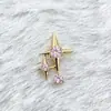 Brincos de Estrela de Quatro Pontas com Zircônia em Liga de Titânio F136 Piercing para Lábio, Língua com Rosca Interna de Titânio G23 Joia para Cabeça