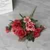 Flores Artificiais Transfronteiriças para Casamentos, Pequenos Buquês de Rosas, Rosas Estilo Europeu, Rosas com Borda Enrolada, Rosas de Alta Qualidade Atacado