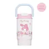 La nueva taza térmica portátil de gran capacidad de Hello Kitty de Sanrio es linda y conveniente para llevar, con un alto atractivo estético para las niñas, y cuenta con un diseño de doble sorbo.