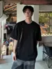 Camiseta Masculina Branca Desconstruída Pesada Manga Curta Estilosa Cool Gola Pequena Ombro Normal High Street Americana Patchwork Manga Meia