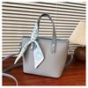 Bolsa pequena de estilo ocidental de alta qualidade 2025 Nova bolsa feminina Verão Popular Internet Celebrant Popular Bolsa crossbody Bolsa portátil