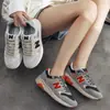580 Zapatos Deportivos Nuevos para Hombre Zapatos de Hombre Transpirables Casuales para Pareja Versátiles Zapatos para Correr Zapatos Casuales de Moda