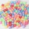 Cuentas acrílicas con números y letras en inglés, hechas a mano, juego de accesorios de joyería con cuentas para niños, cuentas cuadradas