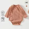 Macacão de Algodão Macio para Bebê Primavera e Outono Macacão Triângulo Elástico Manga Longa Roupa de Engatinhar Cor Sólida Camada Base Roupa de Peça Única para Bebês