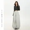Calça casual cinza estilo americano para mulheres, novo modelo outono 2026, com design de amarração, corte solto, afina a silhueta, calça esportiva de perna larga
