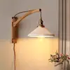 Lámpara de Pared Plegable Retro de Nogal Estilo Japonés para Estudio Sala de Estar Dormitorio Mesita de Noche Sala de Té B&B Cafetería Nostálgica
