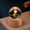 Madera Maciza Bola de Cristal Giratoria Luz de Noche Cielo Estrellado Adorno de Escritorio Creativo Artesanía Temporada de Graduación Regalo Personalizado