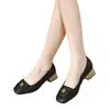 Zapatos de tacón medio de corte bajo para mujer 2026 nuevo resorte tacón grueso zapatos de cuero suave estilo primavera cuero suave suela blanda zapatos de mujer zapatos planos