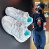 Zapatillas para niñas 2026 otoño nuevo modelo zapatos casuales para niños pequeños, medianos y grandes, zapatillas de correr de moda para la temporada de regreso a clases