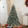 Decoración de piso grande de alta gama nueva transfronteriza + decoración de piñas y frutos rojos Árbol de Navidad de PVC con nieve