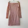 Vestido Ceñido al Cuerpo de Encaje Pesado con Hombros Descubiertos, Estilo Nuevo Elegante, Corte Entallado que Favorece la Figura, Sudeste Asiático Transfronterizo Tk