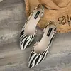 Zapatos planos únicos con estampado de cebra, corte lateral y punta fina, con suelas suaves, tela transpirable, diseño de corte bajo, adecuados para el uso diario en primavera y otoño.