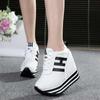 Tênis casual com cadarço de estilo coreano para primavera e verão, salto ultra alto de 10 cm, sola grossa, altura oculta para aumentar, respirável, sapatos femininos, sapatos de lona, sapatos de camada única