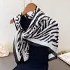 Bufanda Cuadrada Grande de Seda Artificial para Mujer, Primavera y Verano, Delgada, para Viaje, Protector Solar, Chal, 90x90cm, Bufanda, Bufanda Decorativa, Pañuelo para la Cabeza