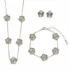 Nuevo Conjunto de Tres Piezas de Lujo de Nicho de Alta Gama, Collar, Pulsera y Pendientes de Acero de Titanio con Trébol de Cinco Hojas de Doble Cara para Mujer, Venta al por Mayor Transfronteriza