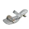 Sandalias de una tira para mujer Nuevas de verano con pedrería Tacón grueso francés Tacón medio Punta cuadrada Sandalias para usar en exteriores