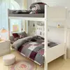 2026 Nuevo Modelo Cama de Estudiante Algodón Puro Estampada Litera para Dormitorio de Estudiantes Juego de Tres o Cuatro Piezas