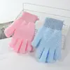Guantes de baño hechos a medida para venta al por mayor y distribución, con potentes propiedades exfoliantes, diseñados para adultos y con cinco dedos para facilitar su uso