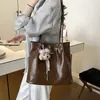 Bolso grande de mujer estilo vintage, nuevo bolso de hombro casual de otoño 2026, bolsa de mano para estudiante y para el día a día