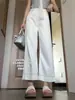 Pantalones de mezclilla suaves texturizados bordados blancos para mujer, nuevo estilo de verano, talla grande, cintura alta, adelgazantes, pantalones de pierna ancha cropped