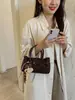 2026 Nova Bolsa Boston de Camurça Retrô para Mulheres de Alto Padrão Nicho Versátil Ombro de Mão Moda Bolsa Transversal