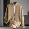 Cárdigan de Punto con Cuello Cruzado para Hombre 2026 Otoño/Invierno Nuevo Casual Color Sólido Suéter Cálido Ropa de Abrigo para Hombre